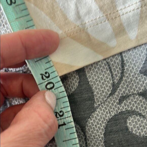 Belle Beach by Kim Gravel Floral Patterned Capri Pants - Picture 6 of 6